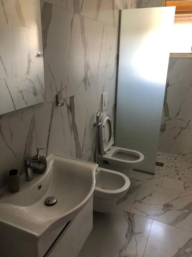Hodo Appartement Orikum Albanië