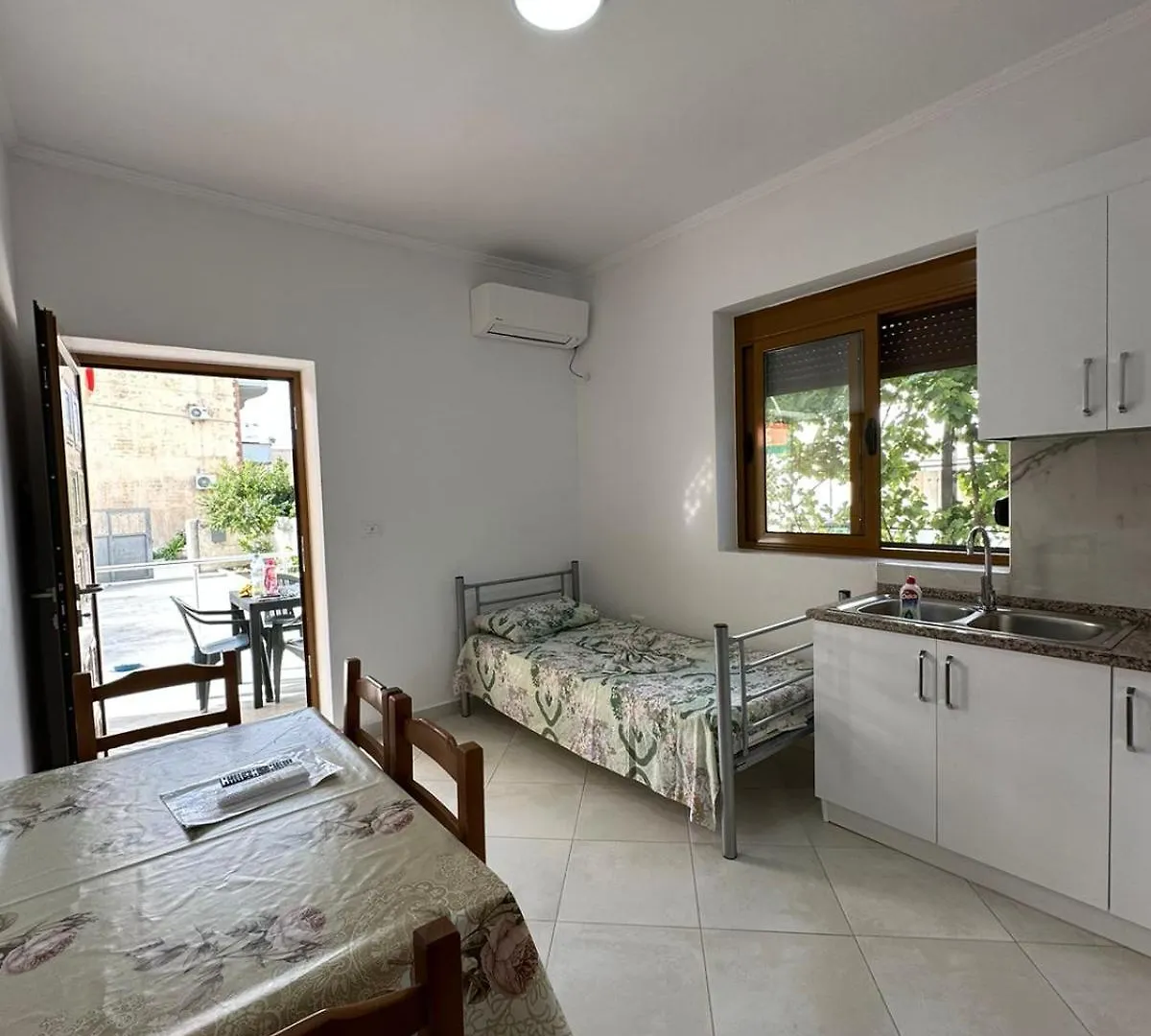 Hodo Apartment Orikum Albania